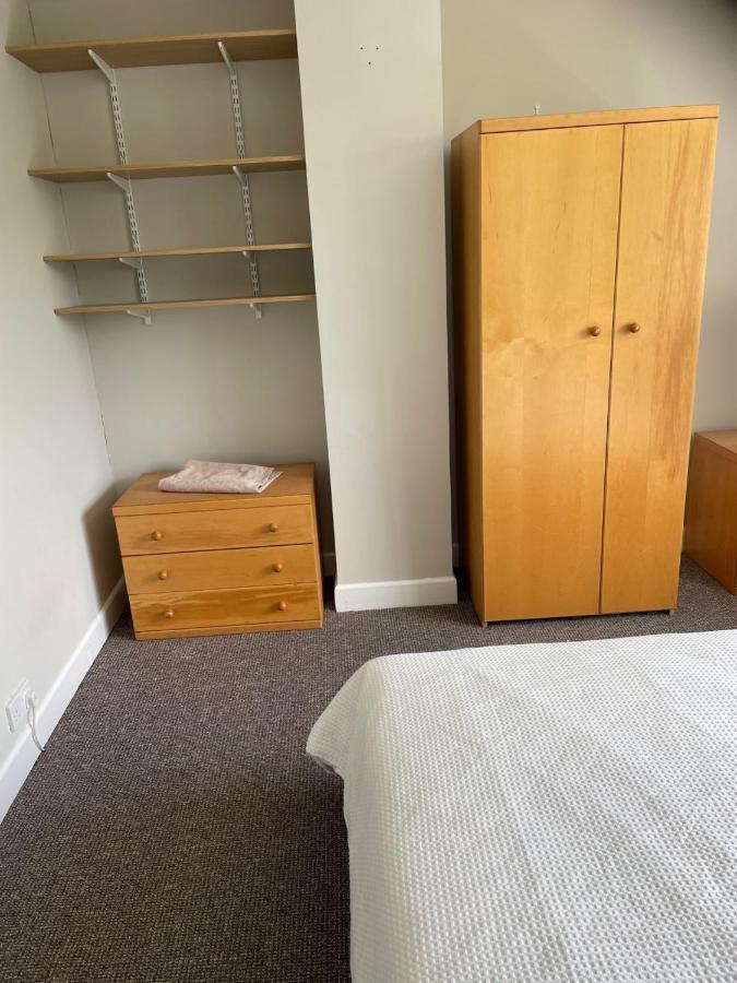 5 Bed House, 32 Tutbury Avenue, Cannon Park, Coventry, Cv4 7Bj Villa Luaran gambar
