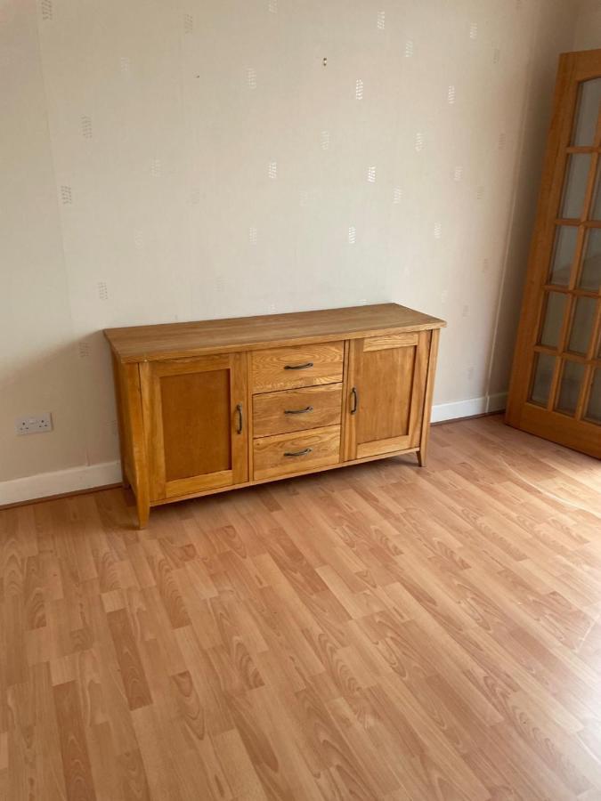5 Bed House, 32 Tutbury Avenue, Cannon Park, Coventry, Cv4 7Bj Villa Luaran gambar