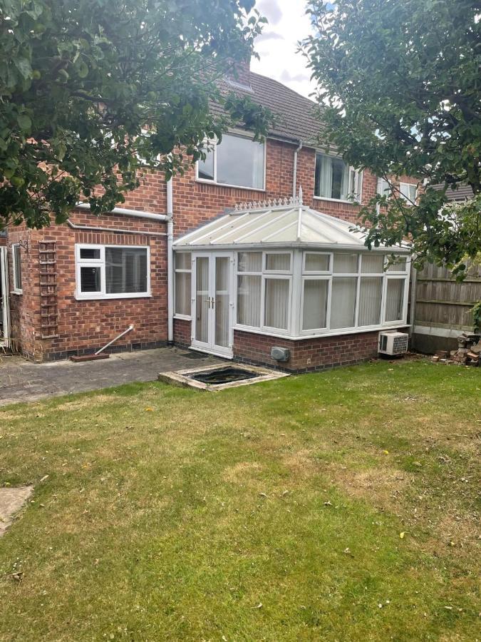 5 Bed House, 32 Tutbury Avenue, Cannon Park, Coventry, Cv4 7Bj Villa Luaran gambar