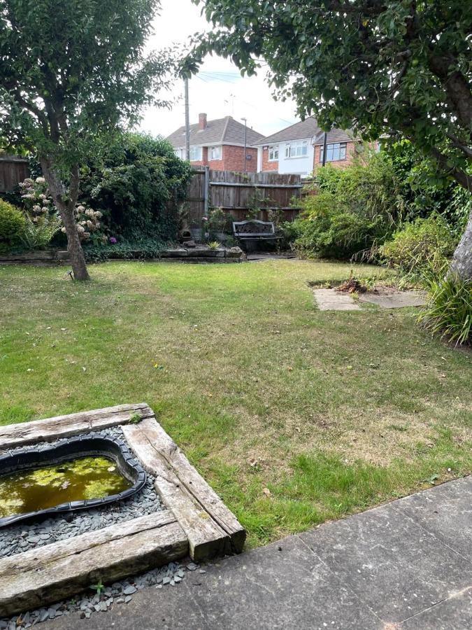 5 Bed House, 32 Tutbury Avenue, Cannon Park, Coventry, Cv4 7Bj Villa Luaran gambar